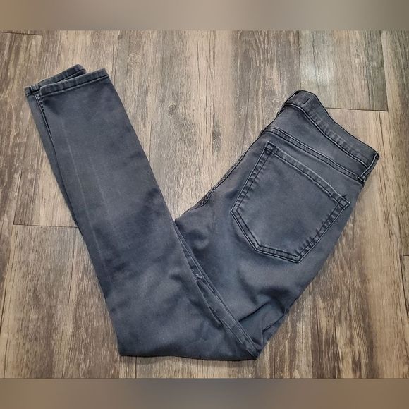 Free People Distressed Skinny Jeans - Picture 5 of 6